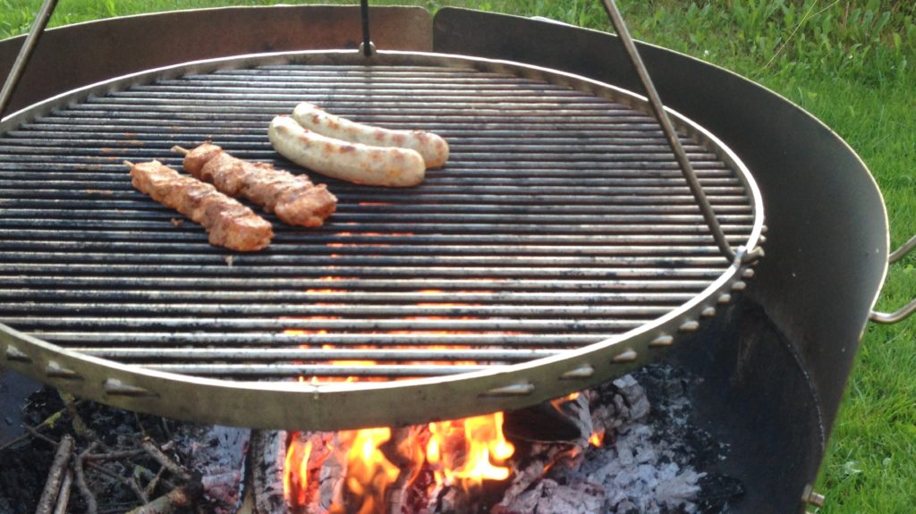 Abendliches Broetle Im Ruuedi