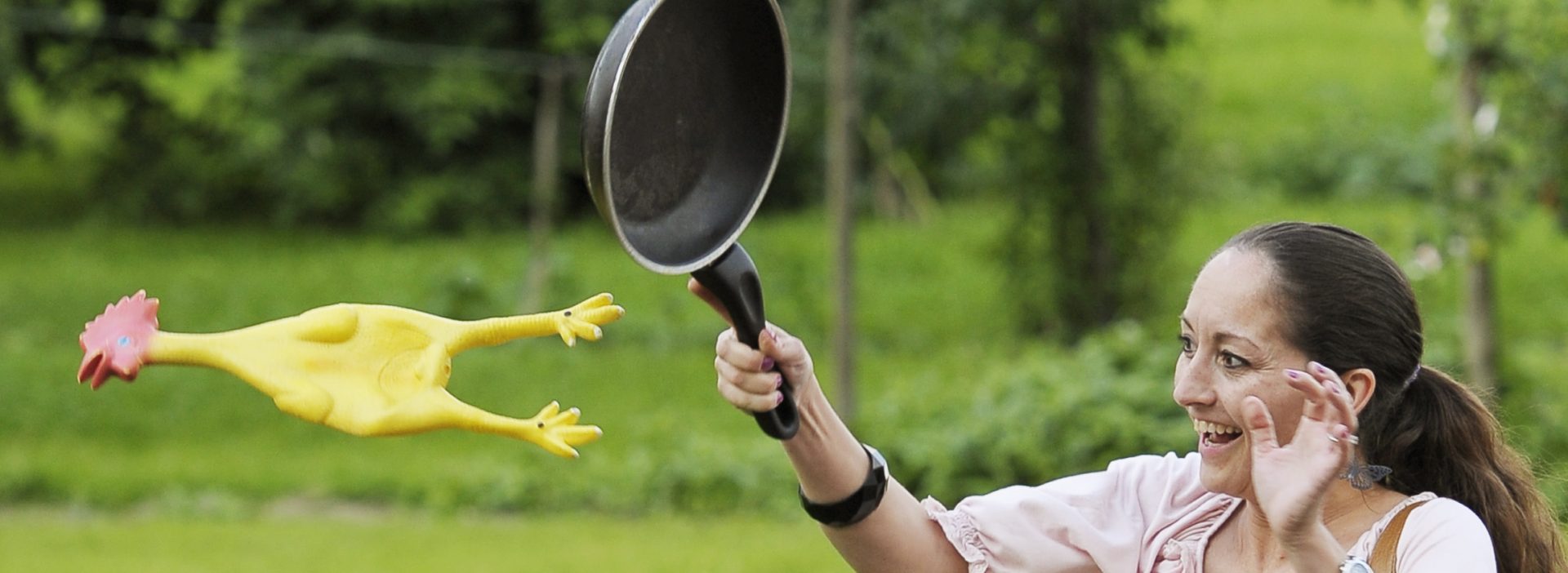 Erlebnisprogramm Teambuilding Hühnerschleudern