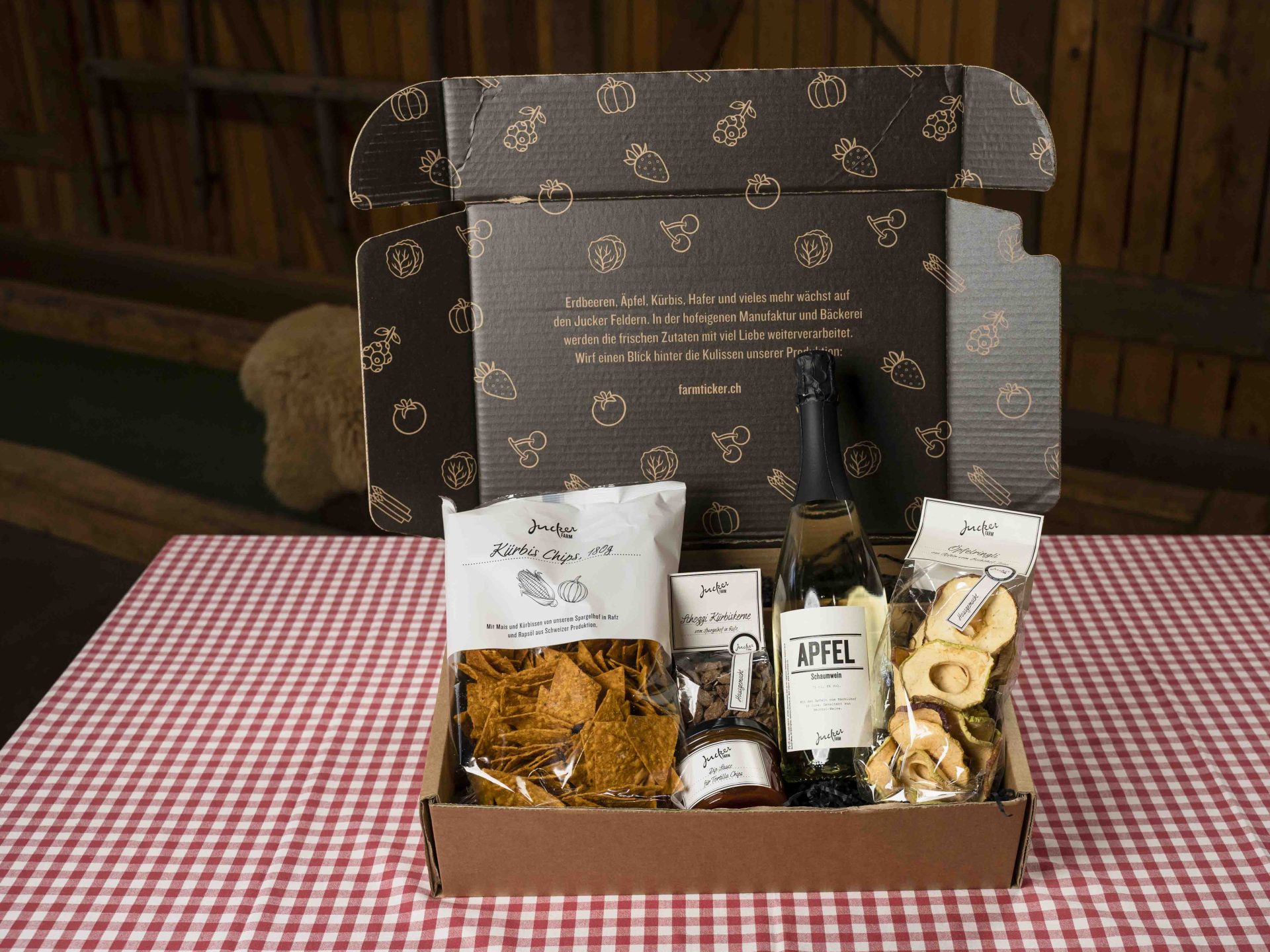 Jucker Farm Geschenkkiste Apero Box 2