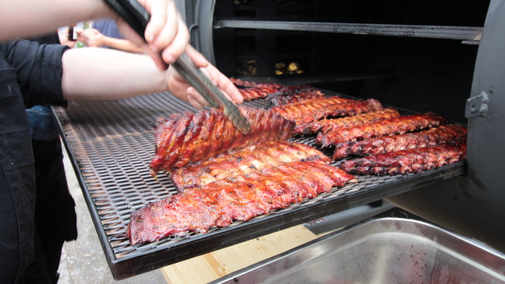Ribs Aus Dem Smoker Baechlihof