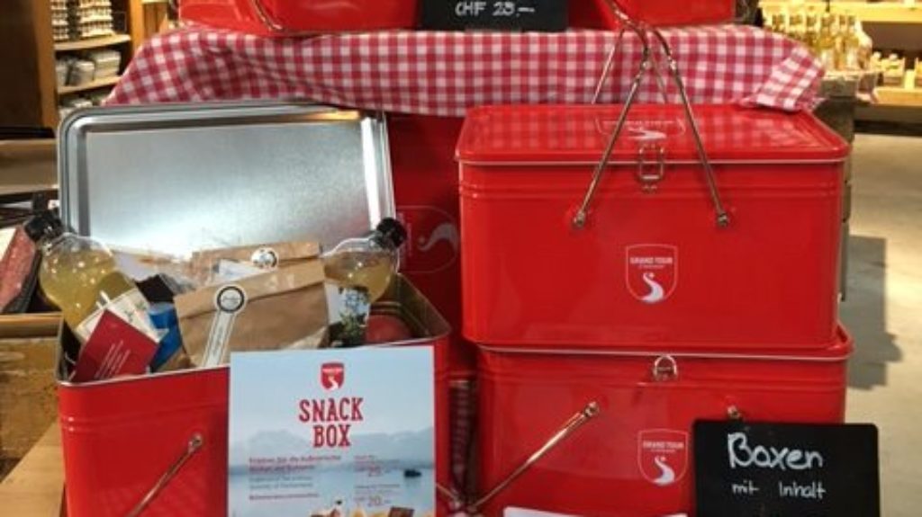 Grand Tour Snack Box