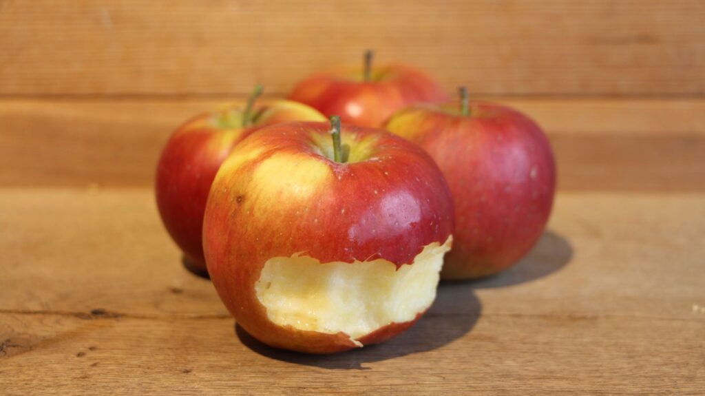 Äpfel Ladina