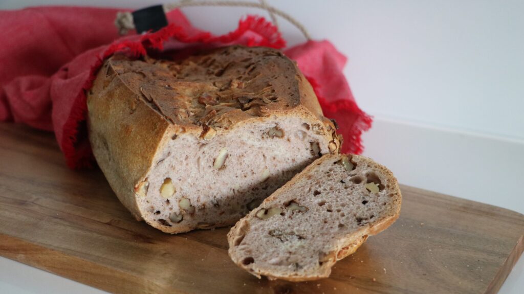 Nussbrot aus der HofBäckerei