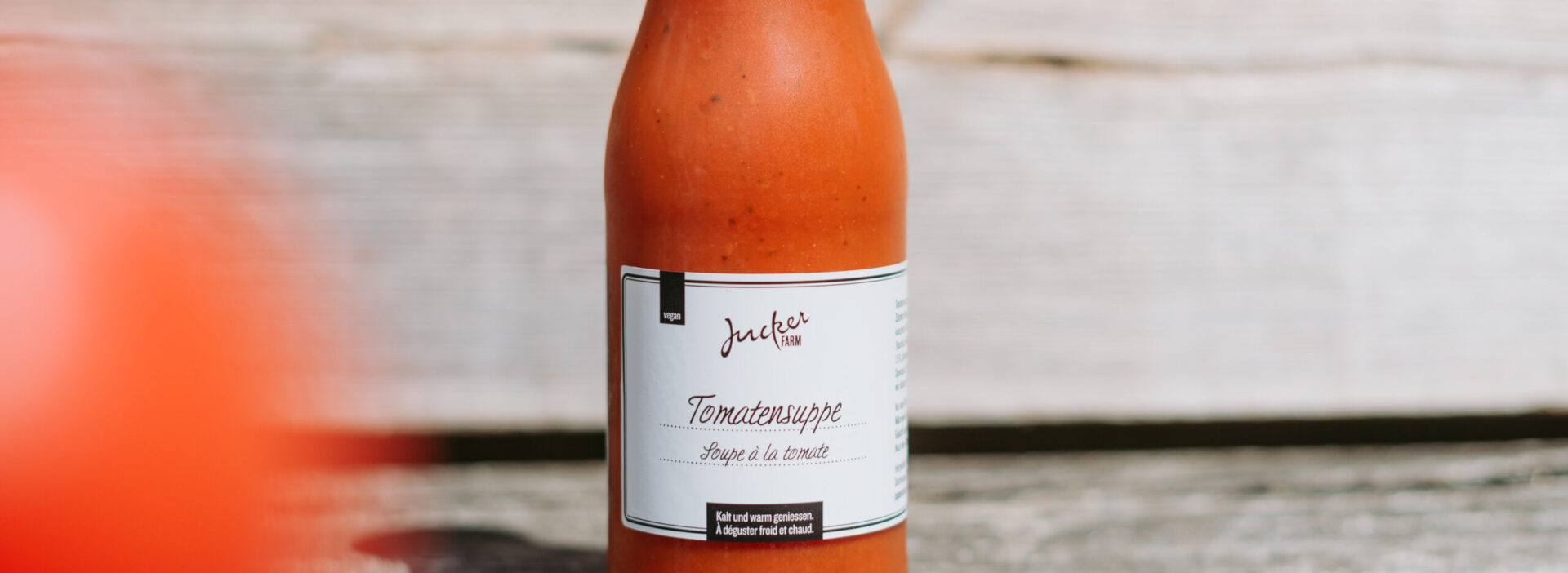 Tomatensuppe im Glas